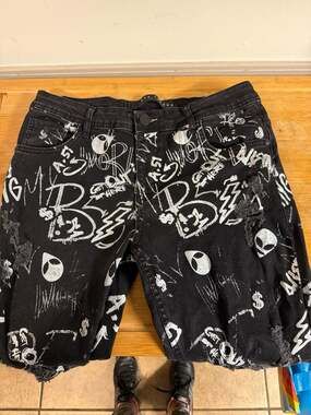 Ron Tomson Alien Graffiti Distressed Jeans Size 36